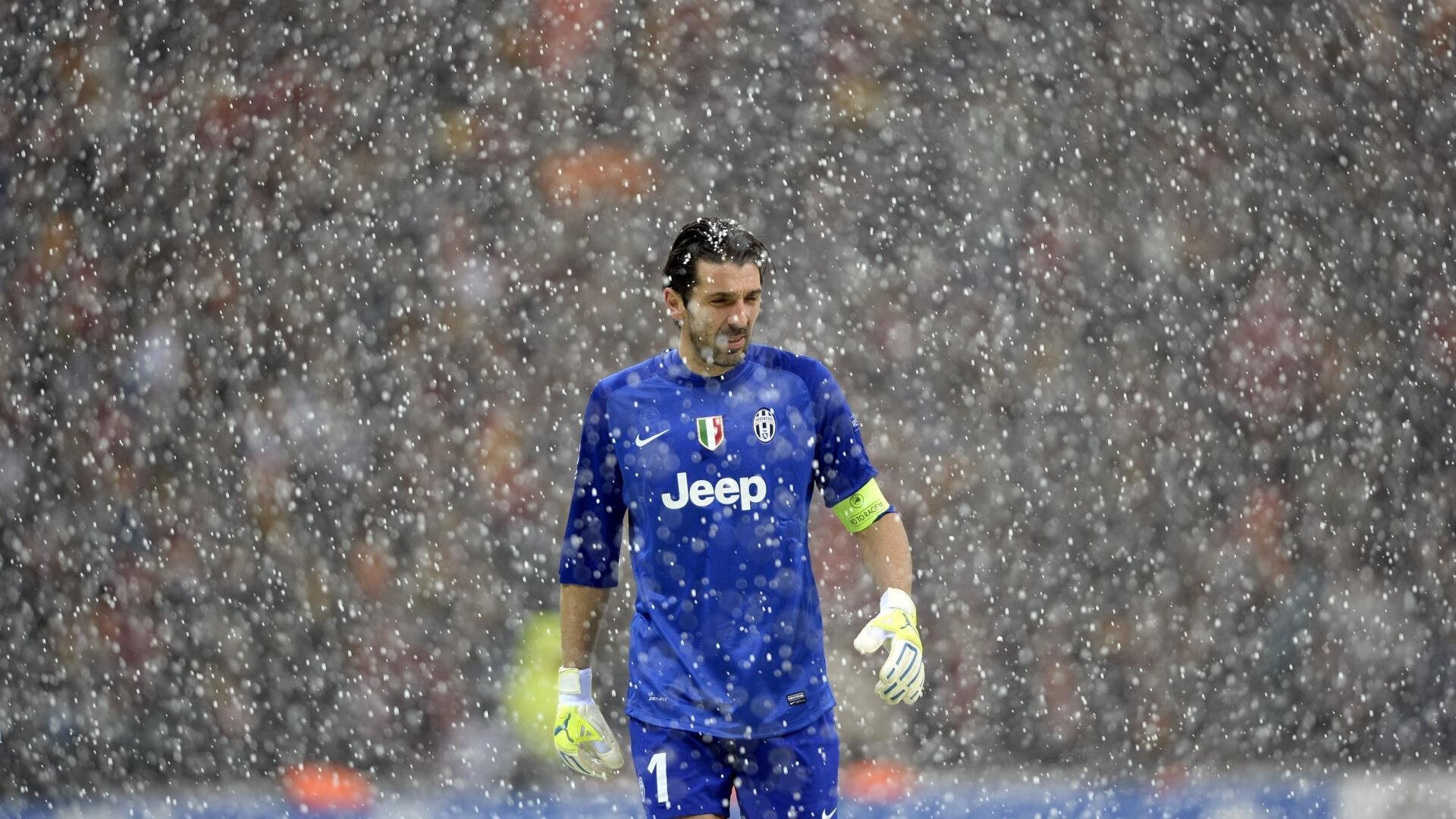 开云娱乐-欧洲杯小组出线形势愈发扑朔迷离，欧洲杯小组已出线